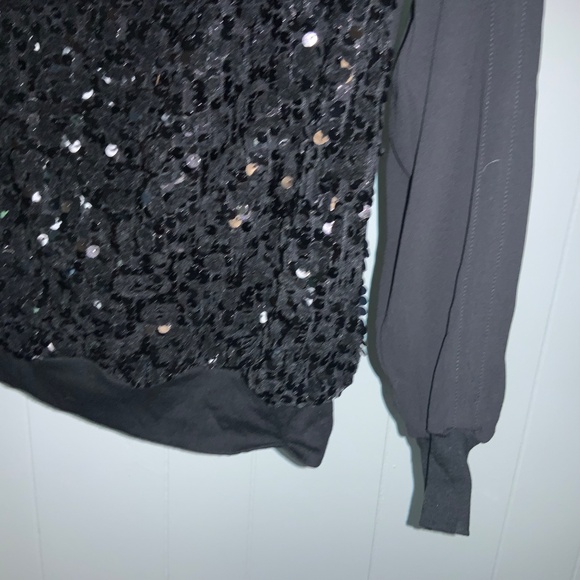 Cache black sequin top Sz L split sleeve cuff Y2K - Picture 2 of 6
